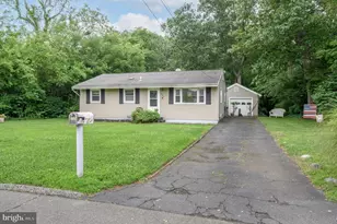 405 Magnolia Rd, Mount Laurel, NJ 08054 - Photo 33