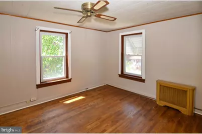 19 4th Avenue, Florence, NJ 08554 - Photo 11