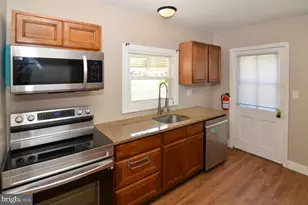 19 4th Ave, Florence, NJ 08554 - Photo 9