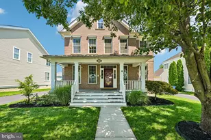 30 Wright Dr, Chesterfield Township, NJ 08515 - Photo 1