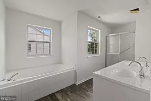 124 Buckingham Way, Mount Laurel, NJ 08054 - Photo 7