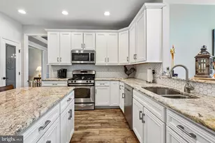 601 Archibald Ln, Florence, NJ 08518 - Photo 5