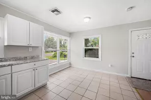 11 Sedgwick Ln, Willingboro, NJ 08046 - Photo 9