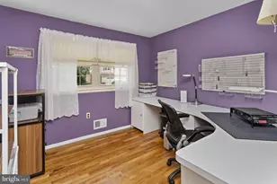 8 W Point Dr, Bordentown, NJ 08505 - Photo 21