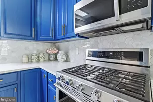 242 Hendrickson Ave, Beverly, NJ 08010 - Photo 11
