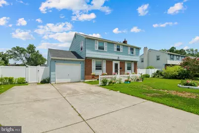 242 Hendrickson Avenue, Beverly, NJ 08010 - Photo 3
