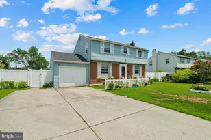 242 Hendrickson Ave, Beverly, NJ 08010 - Photo 3