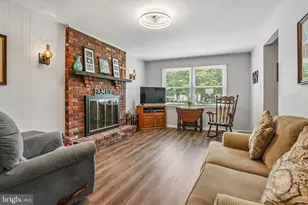 6 Woodland Ave, Medford, NJ 08055 - Photo 5
