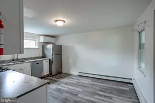 1017 High St, Burlington, NJ 08016 - Photo 17