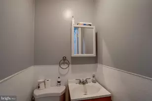 1017 High St, Burlington, NJ 08016 - Photo 13