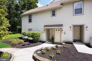 203 Harwood Ct, Mount Laurel, NJ 08054 - Photo 1
