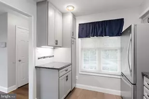 380 Delancey Pl, Mount Laurel, NJ 08054 - Photo 9