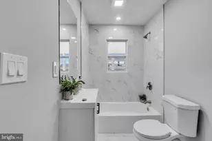 33 W 2nd St, Burlington, NJ 08016 - Photo 31