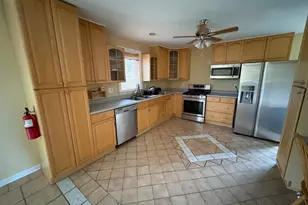 394 Croshaw Rd, Wrightstown, NJ 08562 - Photo 1