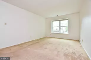 4304B Adelaide Dr, Mount Laurel, NJ 08054 - Photo 15