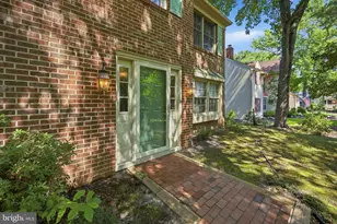 5 Prince Andrew Ct, Marlton, NJ 08053 - Photo 3