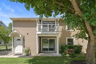 139 Bradford Ct, Mount Laurel, NJ 08054 - Photo 1