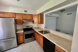 139 Bradford Ct, Mount Laurel, NJ 08054 - Photo 3