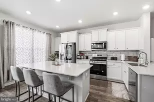 22 Cardinal Wy, Mount Laurel, NJ 08054 - Photo 7