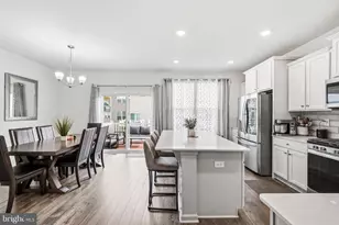 22 Cardinal Wy, Mount Laurel, NJ 08054 - Photo 5