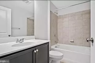 5 Verona Ln, Mount Laurel, NJ 08054 - Photo 9