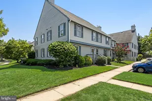 754 Westfield Dr, Cinnaminson, NJ 08077 - Photo 1