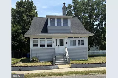 15 S Walnut Avenue, Maple Shade, NJ 08052 - Photo 1