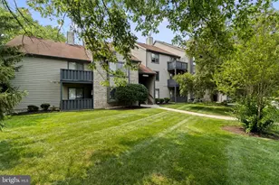5302 Aberdeen Dr, Mount Laurel, NJ 08054 - Photo 3