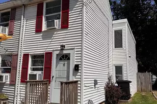 17 West St, Bordentown, NJ 08505 - Photo 1