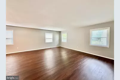 15 Garrett Lane, Willingboro, NJ 08046 - Photo 5
