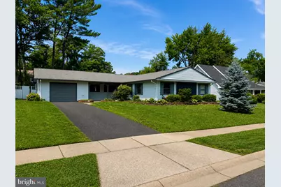 19 Eddington Lane, Willingboro, NJ 08046 - Photo 1