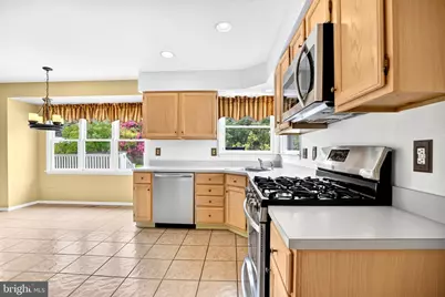 202 Amberfield Drive, Mount Laurel, NJ 08054 - Photo 5