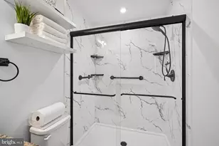 28 Ella Ln, Mount Holly, NJ 08060 - Photo 9