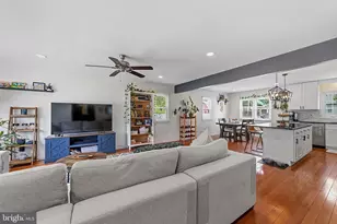 22 Winding Way, Mount Holly, NJ 08060 - Photo 5