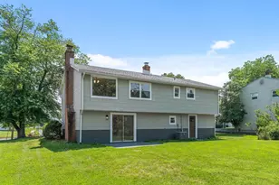 323 Brandywine Dr, Marlton, NJ 08053 - Photo 5