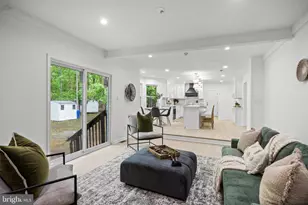 1 Dickson Dr, Medford, NJ 08055 - Photo 23