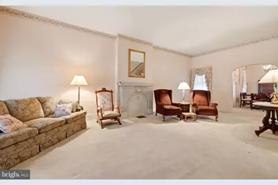 338 E Union Street, Burlington, NJ 08016 - Photo 5