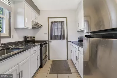 123 Dory Court, Beverly, NJ 08010 - Photo 9