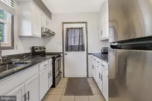 123 Dory Ct, Beverly, NJ 08010 - Photo 9