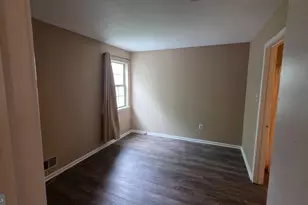 10 Wesley Ln, Burlington, NJ 08016 - Photo 13