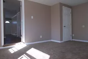 203 Blue Jay Ln, Mount Holly, NJ 08060 - Photo 7