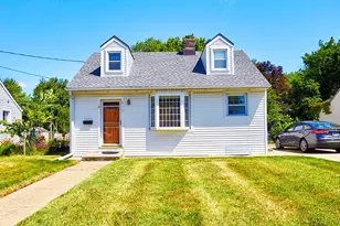813 Columbus Rd, Burlington, NJ 08016 - Photo 1