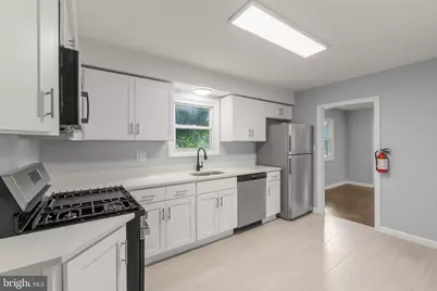 14 Bong Terrace, Mount Holly, NJ 08060 - Photo 7