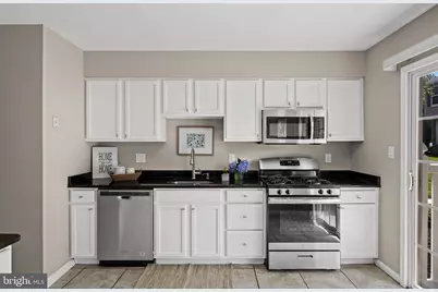 2301 Gramercy Way, Mount Laurel, NJ 08054 - Photo 11