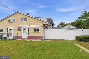 806 Shadeland Ave, Burlington, NJ 08016 - Photo 1