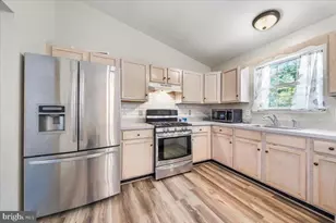 302 Cheyenne Trail, Browns Mills, NJ 08015 - Photo 3