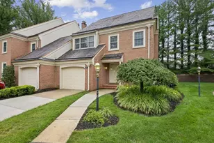 142 Foxwood Dr, Moorestown, NJ 08057 - Photo 3