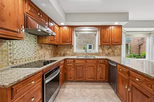 142 Foxwood Dr, Moorestown, NJ 08057 - Photo 19
