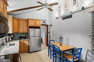 13 Birch Dr, Southampton, NJ 08088 - Photo 9