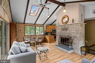 13 Birch Dr, Southampton, NJ 08088 - Photo 3